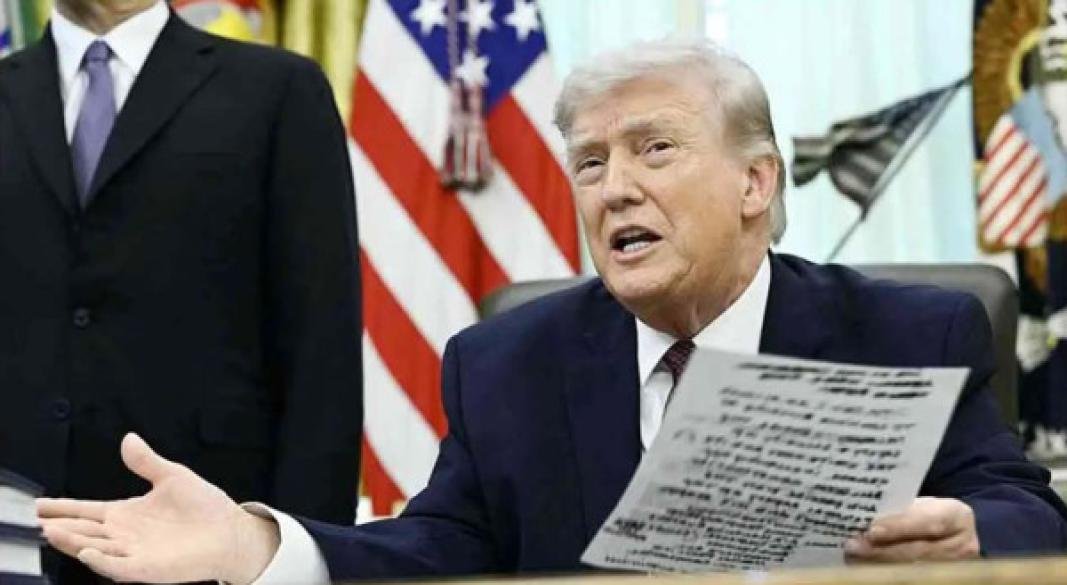 সুযোগ থাকলে ইরানের সব তেল দখল করে নিতাম: ট্রাম্প