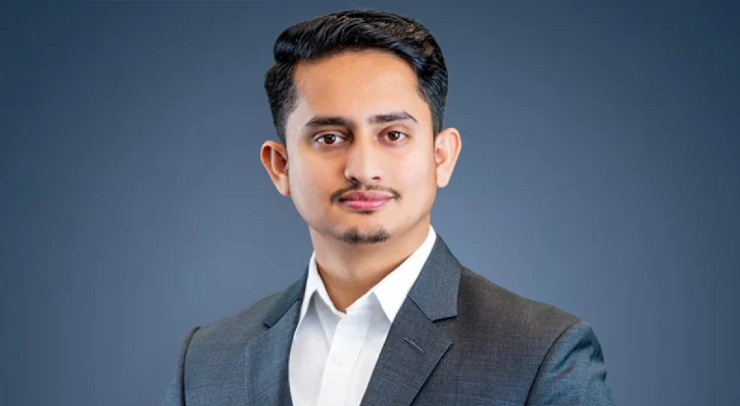 পঞ্চগড়-১ আসনে মনোনয়নপত্র কিনলেন সারজিস আলম