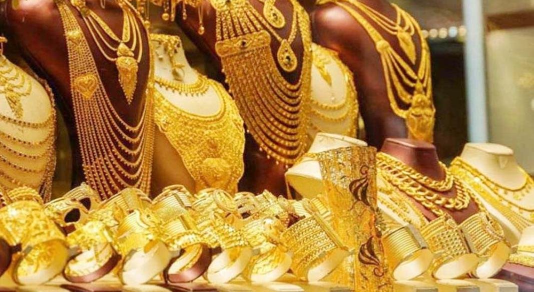 দেশের বাজারে কমল সোনার দাম