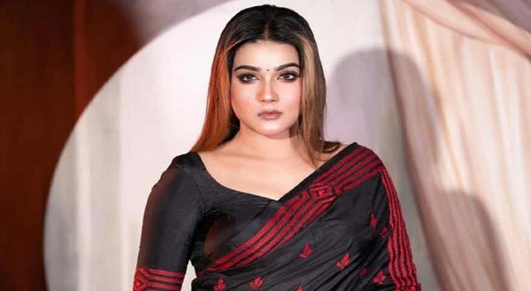 আমার রূহ ভারতে আর আমি আমেরিকায়: মাহি