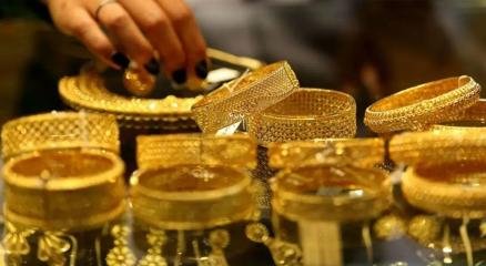 আবারও বাড়ল সোনার দাম, ভরি কত?